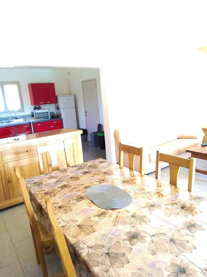 Maison Accueillante A Nant Avec Piscine Partagee Eksteriør bilde