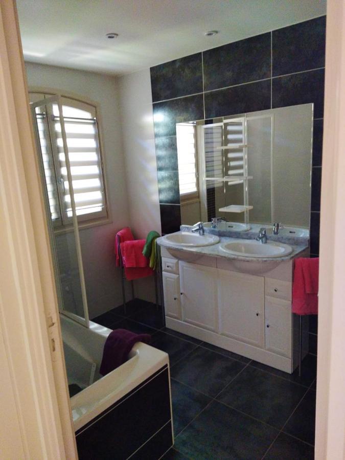 Maison Accueillante A Nant Avec Piscine Partagee Eksteriør bilde